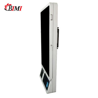 Display e touchscreen Innolux in chiosco di pagamento self-service per l'ordine di fast food